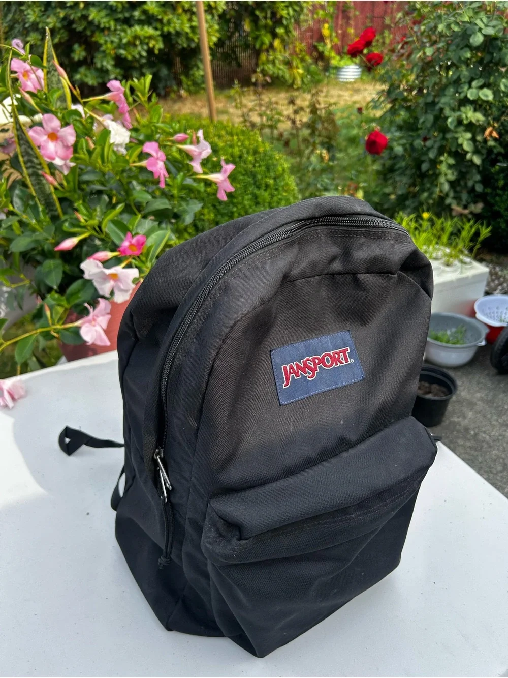 Jansport Mens Black Backpack with Red Logo Size 18”x12”x8”